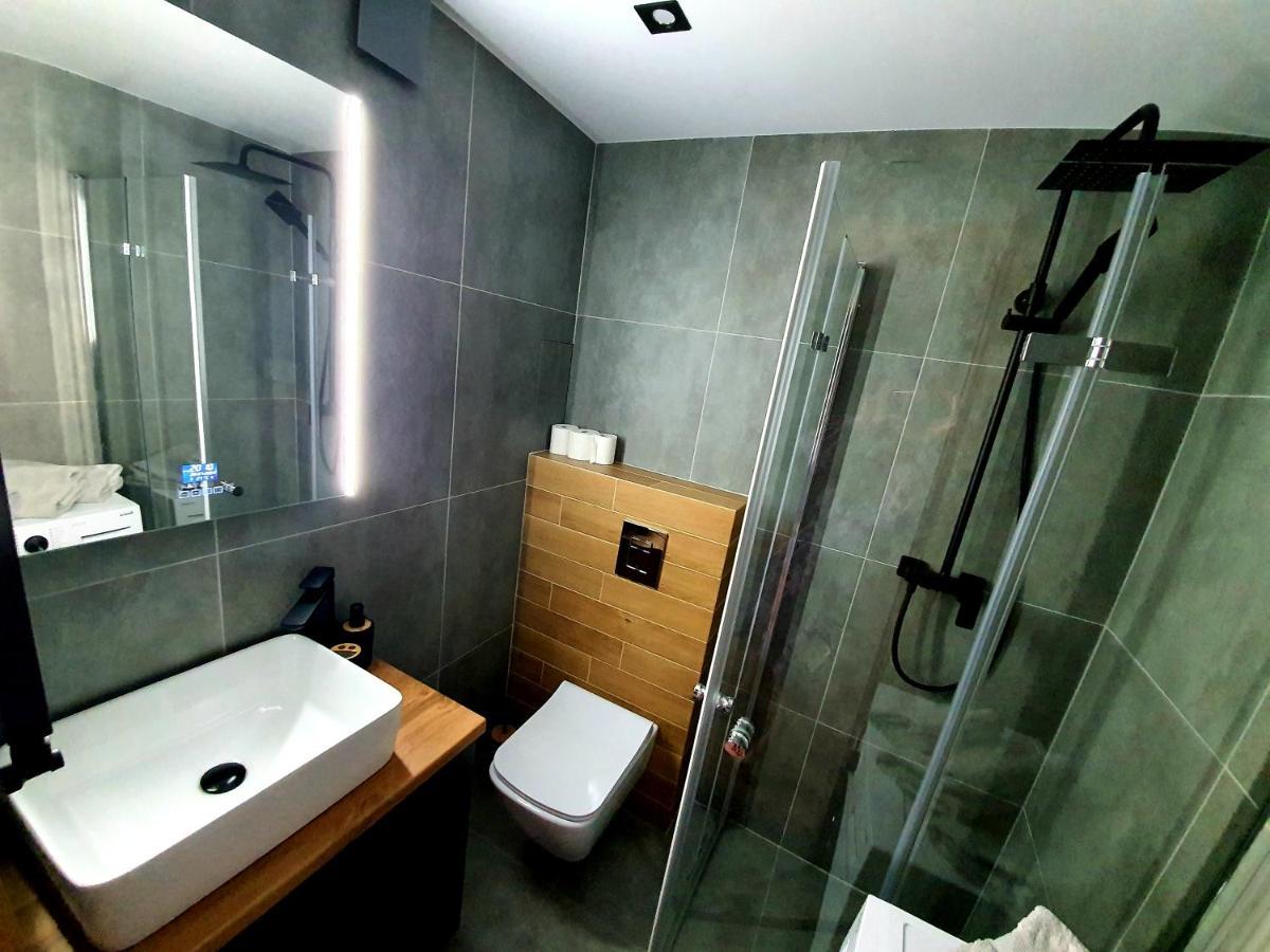 Apartament Przy Alei Kopernika Inowrocław Buitenkant foto